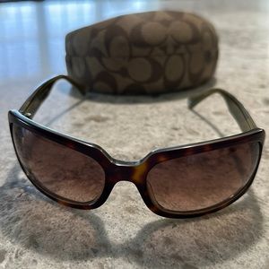 Coach Tortoise Frame Rita S818 Sunglasses